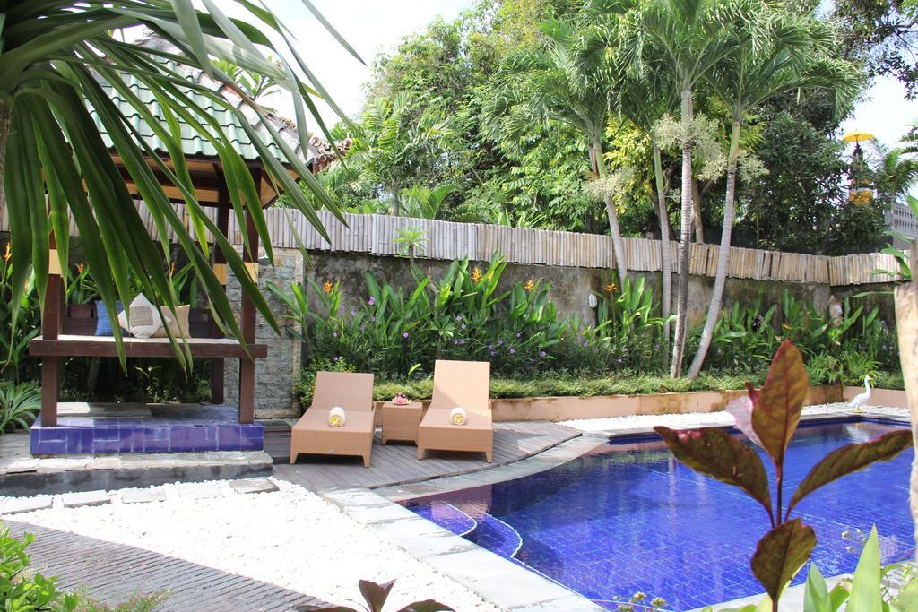 The Catur Villa Seminyak (Bali) Exterior photo